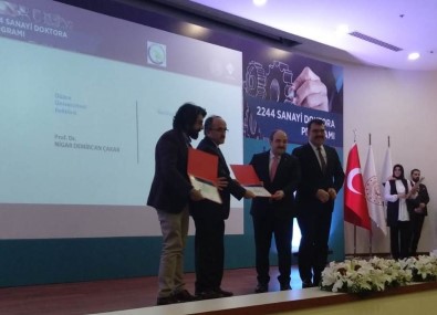 Sanayi Ve Teknoloji Bakanından Düzce Üniversitesi'ne Başarı Belgesi