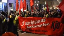 Avusturya'da Aşırı Sağcı Parti Karşıtı Gösteri