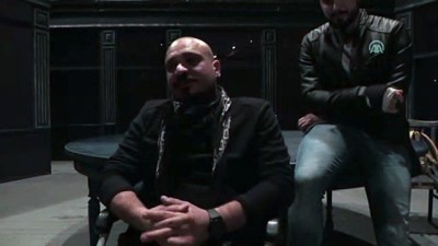 Başrol Oyuncusu Tekerlekli Sandalyeyle Sahne Aldı