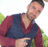 DURANKAYA - Hakkari'li Genç Futbolcu Kalp Krizine Yenik Düştü