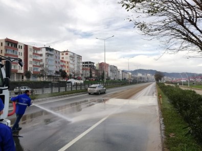Trabzon'da Bir Yılda 82 Bin 500 Km Yol Süpürüldü