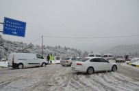 Antalya-Konya Karayolunda Ulaşım Güçlükle Sağlanıyor