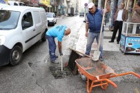 YAĞMUR SUYU - Manisa'da 38 Bin Adet Izgara Temizlendi