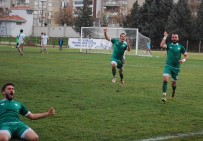 Salihli Altınova'yı 2-1'Le Geçti