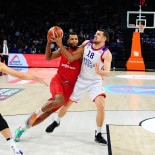 Tahincioğlu Basketbol Süper Ligi Açıklaması Anadolu Efes Açıklaması 92 - Galatasaray Doğa Sigorta Açıklaması 82