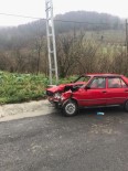 Zonguldak'ta İki Araç Kafa Kafaya Çarpıştı Açıklaması 1 Yaralı