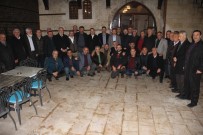 İL BAŞKANLARI - AK Parti Eski Ve Yeni Yöneticileri Bir Araya Geldi