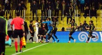 MEHMET TOPAL - Spor Toto Süper Lig  Açıklaması Fenerbahçe Açıklaması 2 -  E.Y.Malatyaspor Açıklaması 2 (İlk Yarı)