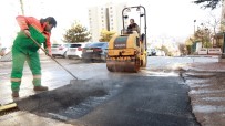 ÇANKAYA BELEDIYESI - Acil Asfalt Ekibi İş Başında