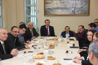 AK Parti Zeytinburnu Adayı Arısoy, Kent Konseyi'ne Kulak Verdi