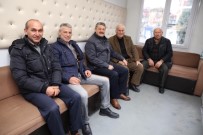 CEMAL AKIN - Başkan Akın Taksi Durağında