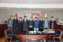 VOLEYBOL TAKIMI - Başkan Şampiyonları Ağırladı