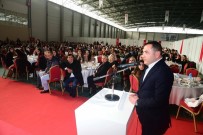 Başkan Sözlü ABEM Mezunu Gençlerle Bir Arada