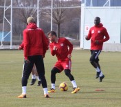 TRANSFER DÖNEMİ - Hakan Keleş Açıklaması 'Kasımpaşa Maçında Kaybedilen Puanları Telafi Edeceğiz'