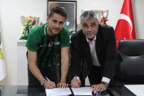 Musa Nizam Akhisarspor'a İmza Attı