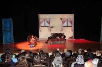 NECİP FAZIL KISAKÜREK - 'Ana Hanım Kız Hanım' Necip Fazıl'da Sahne Aldı