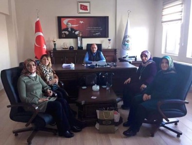 Kadın Ve Demokrasi Derneği'nden Başkan Ersen'e Ziyaret