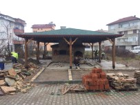TAŞ FIRIN - Mahalle Sakinleri İstedi Belediye Yapımına Başladı
