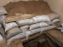 KAÇAK KAZI - (Özel) Arnavutköy'de Tarihi Eser Kaçakçıları Kıskıvrak Yakalandı