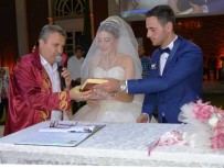 Yunusemre'de Bin 500 Çift Mutluluğa 'Evet' Dedi
