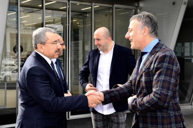 AK Parti Ataşehir Belediye Başkan Adayı İsmail Erdem'den Rekor Ziyaret