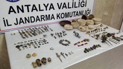 Antalya'da Tarihi Eser Kaçakçılığı Operasyonu