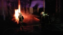 FEVZI ÇAKMAK - Denizli'de Plastik Kasa Fabrikası Alevlere Teslim Oldu