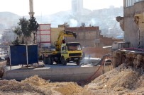 SÜLEYMANIYE - Hatalı Kazılar Elektriksiz Bırakıyor