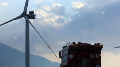 Hatay'da Rüzgar Türbininde Yangın