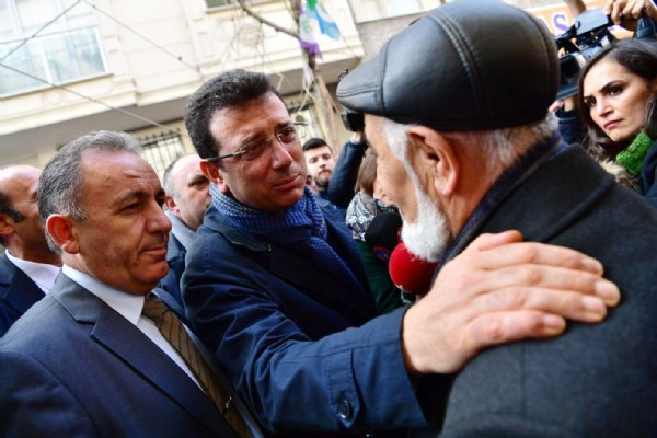 İmamoğlu'yla vatandaş arasında ilginç diyalog