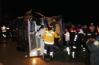 ASKER UĞURLAMASI - Adana'da Feci Kaza Açıklaması Ölen 3 Kişiden Biri De Askere Uğurlanan Genç