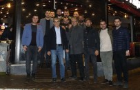 NAIL DÜLGEROĞLU - Dülgeroğlu Gençlerle Buluştu