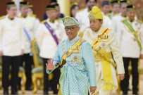 Malezya'nın Yeni Kralı Sultan Abdullah Tahta Çıktı