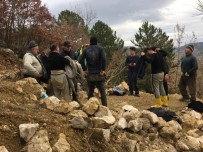 Sakarya'da Kaçak Kazı Yapanlara Suçüstü Operasyon Açıklaması 7 Gözaltı Haberi