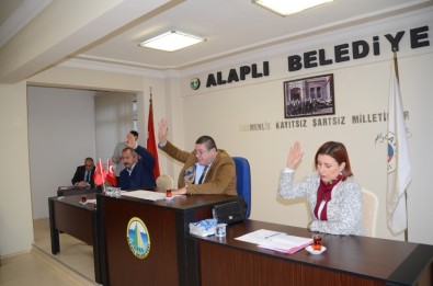 Alaplı Belediye Meclisi Yeni Yılın İlk Toplantısını Yaptı