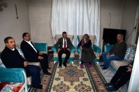 Başkan Çınar'dan 'Çat-Kapı' Ev Ziyaretleri