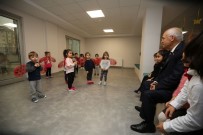 YENİMAHALLE BELEDİYESİ - Başkan Yaşar, Yenimahalleli Miniklerle Yeni Yılı Kutladı