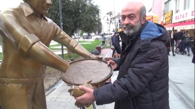 Daha Önce Tepsisi Çalınmıştı, Şimdi Kolunu Kırdılar