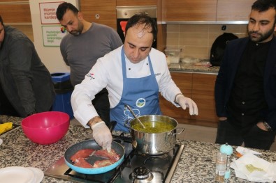 En Baba Atölye'de Dersler Sürüyor