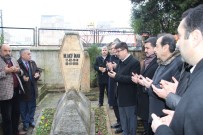 İBRAHIM COŞKUN - Mehmet Akif İnan Mezarı Başında Anıldı