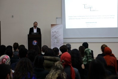 Timeline Travel Projesi Gaziantep Üniversitesi'nde Tanıtıldı