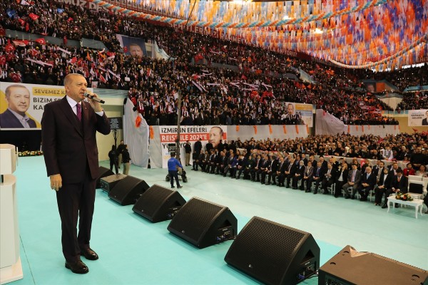 Cumhurbaşkanı Erdoğan, İzmir adaylarını açıkladı