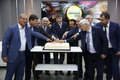 Kırcami Muhtarlarından Türel'e Pastalı Teşekkür