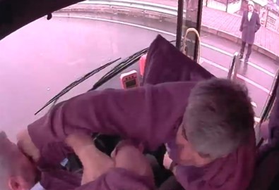 Otobüs Şoförüne Böyle Saldırdı