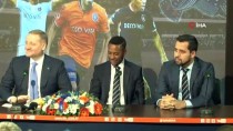 İMZA TÖRENİ - Robinho Medipol Başakşehir'de