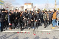 ÜST GEÇİT - Üniversite Öğrencileri Arkadaşlarını Unutmadı