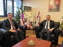 BALıKESIR ÜNIVERSITESI - Vali Yazıcı, Rektör Kuş'u Makamında Ziyaret Etti