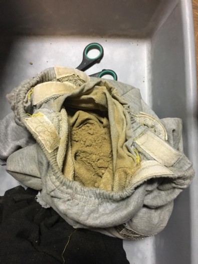 İç çamaşırının içindekiler şaşırttı!