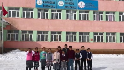 Manisa'dan Gönderilen Kitaplar Van'a Ulaştı