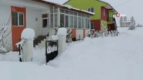 Sivas'ta Soğuk Hava Ve Kar Yağışı Haberi